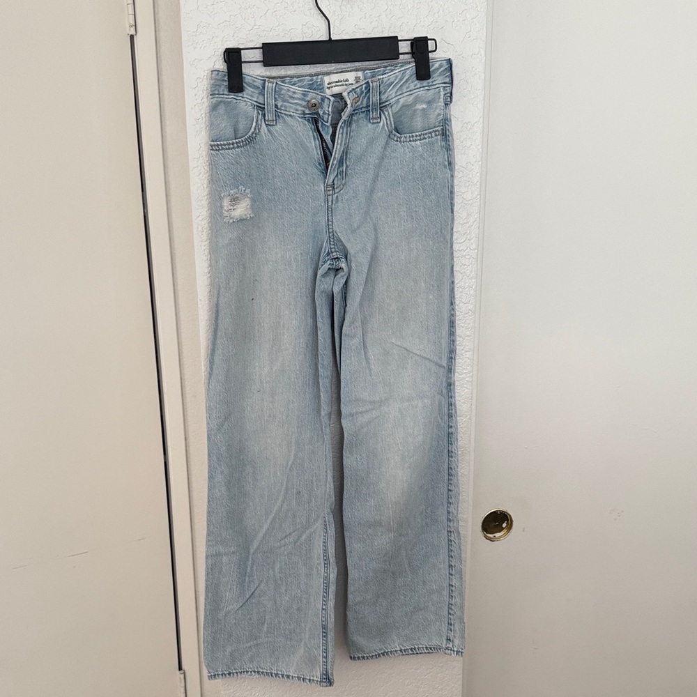 2 pairs of Kid’s Light Blue Distressed Jeans sz 11/12 in Long